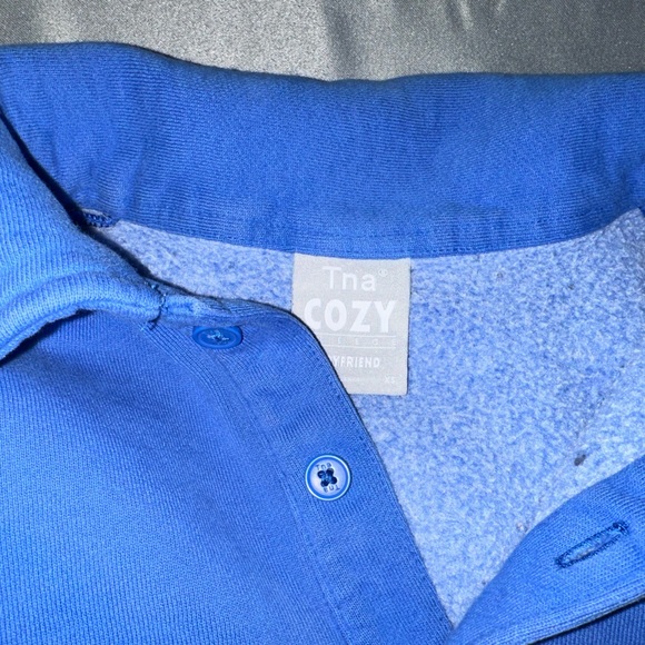 *SOLD* TNA Cozy Fleece Boyfriend Polo Sweatshirt - Size XS - Picture 4 of 4